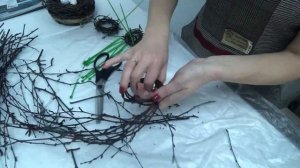 Как сделать гнездо из берёзовых веток. Пасхальное гнездо своими руками.