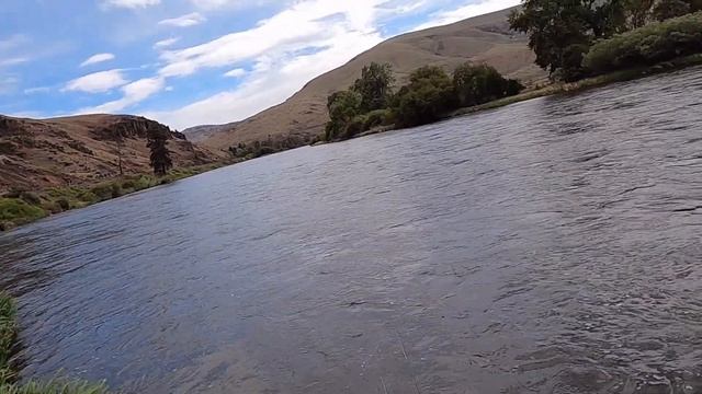 Simple is AWESOME // Beginner Friendly Single Nymph Rig смотреть онлайн