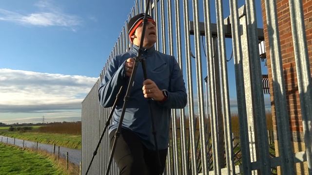 My Best Travel Tripod Ever! смотреть онлайн