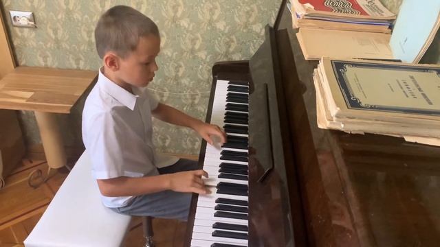 В.А. Моцарт Вариации на тему из оперы «Волшебная флейта». Исп. Михаил Юшко. смотреть онлайн