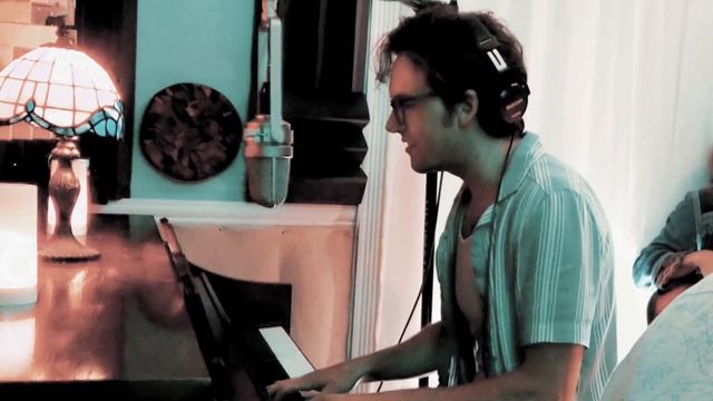 Black Light Animals смотреть онлайн
