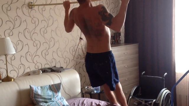 Подтягивания на турнике для спинальника смотреть онлайн