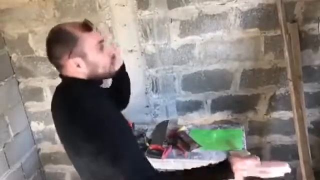 Если ты посмеялся тогда поставь лайк и подпишись смотреть онлайн