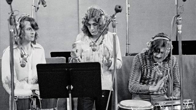 Led Zeppelin - "Whole Lotta Love" (Tympani / Tambourine Bleed) смотреть онлайн