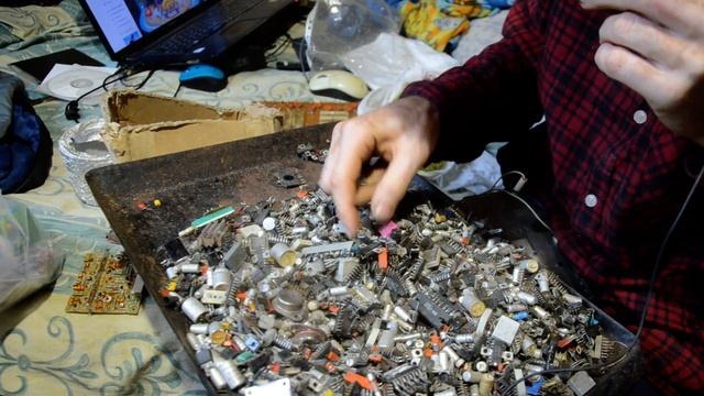 Скрытые дефекты в радиодеталях и неисправностях аппаратуры