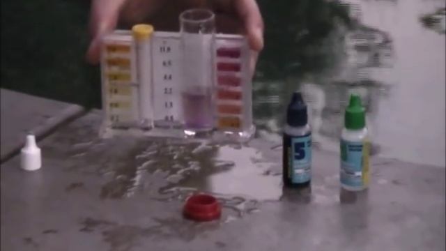 How to Clean and Maintain Swimming Pool : How to Test Pool Ph смотреть онлайн
