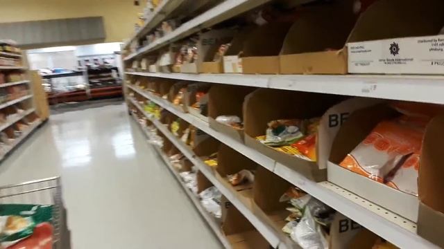 Vlog #22 - Empty supermarket due to Coronavirus смотреть онлайн