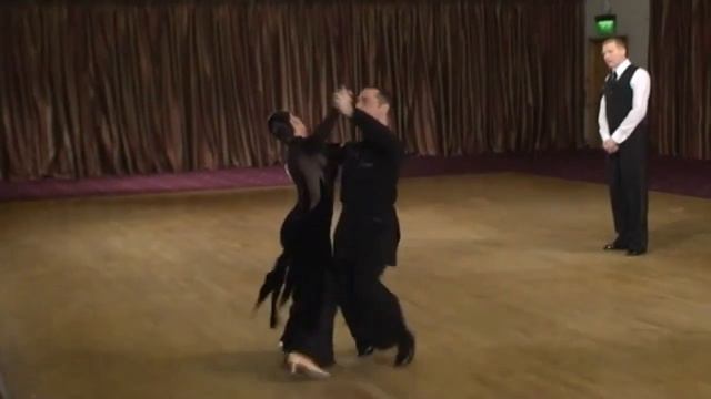 Oliver Wessel-Therhorn - Waltz смотреть онлайн