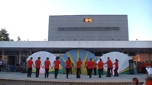 Фолклорен клуб "Ритъм" смотреть онлайн
