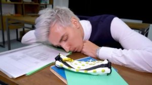 Влад А4! КАК Пронести СЛАДОСТИ в ШКОЛУ!