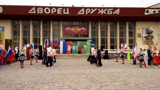 Флешмоб "Голоса Крыма" ко Дню народного единства. ПГТ Кировское смотреть онлайн