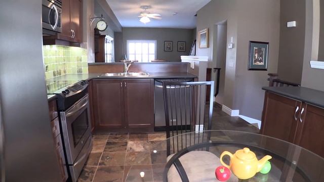 27 - 5080 Fairview Street Burlington | (c) 1988 - 2017 Axiom Productions смотреть онлайн