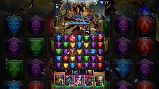 Empires Puzzles : Divine hits against mythic titans with purple Gobelins смотреть онлайн