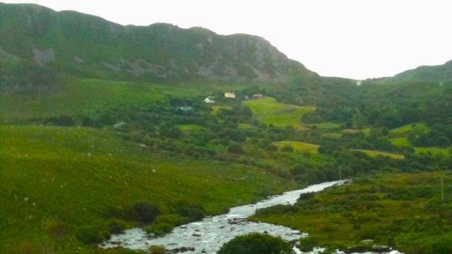 Ireland: Photos Of Ireland Set To The Music, 