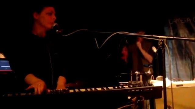 Camera Obscura - Let's Get Out of This Country - Live @ SOhO - 6-16-13 смотреть онлайн