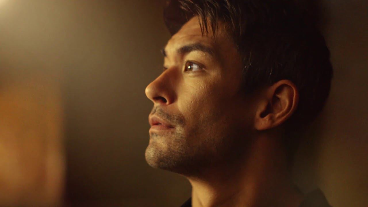 Samsung QLED 8K 90s TVC смотреть онлайн