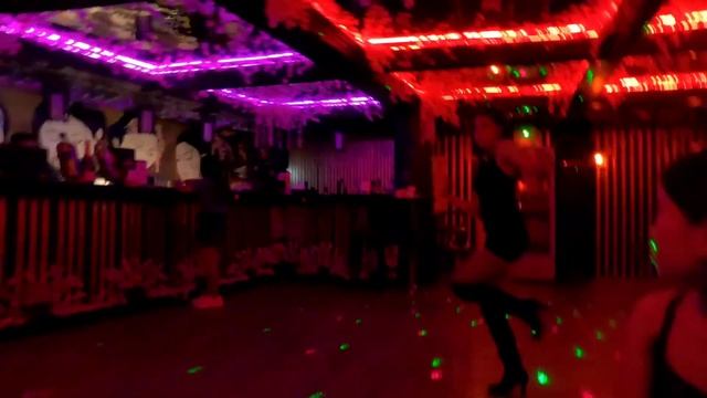Manila Redlight District Nightlife Makati Luxxe Bar Philippines Hot Live Show 2023 🇵🇭
