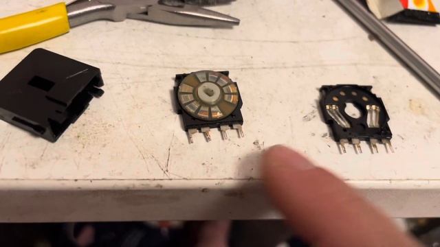 Pioneer A-702r (серийный номер nj9401725s) Профилактика. Часть 2 смотреть онлайн