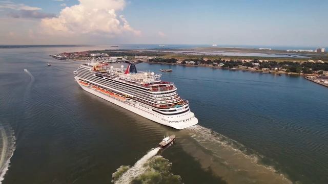 Drone of Carnival Vista setting sail смотреть онлайн