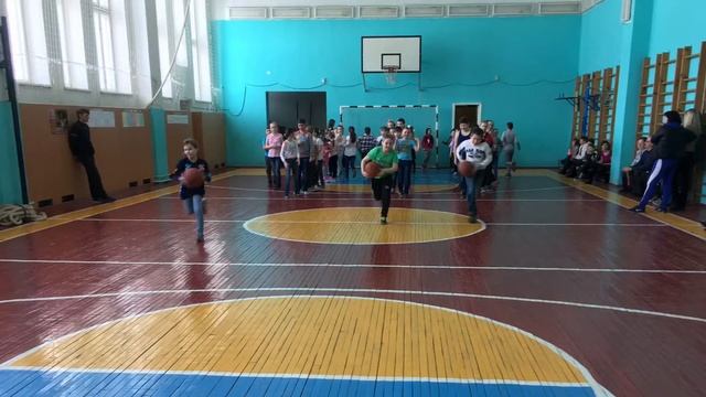 Школьный лагерь Веселые Робинзоны смотреть онлайн