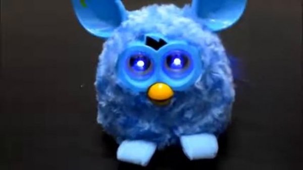 Обзор игрушки Фёрби по кличке пикси (ОБЗОР) (ВИДЕО НЕ МОЁ ПРОСТО ИНФОРМАЦИЯ!!!)