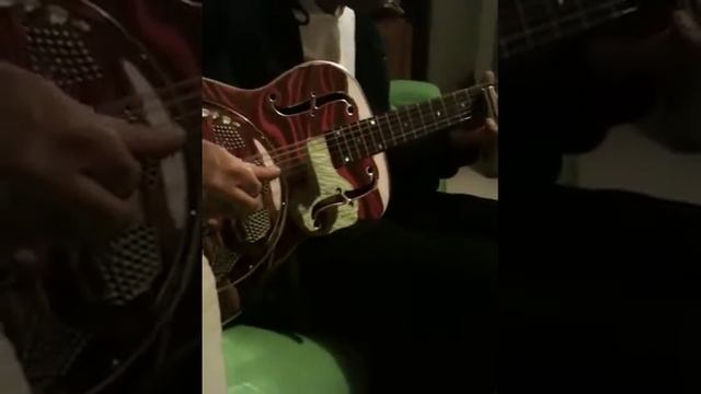 Resonator with natioal cone-playing slide-recording king resonator смотреть онлайн