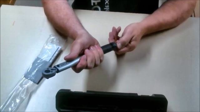 RDLG, Déballage d'une clé dynamométrique Tacklife, prise 1/4. смотреть онлайн