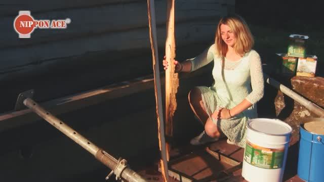 Видео 1 Ремонт нижнего венца сруба без подъема строения.