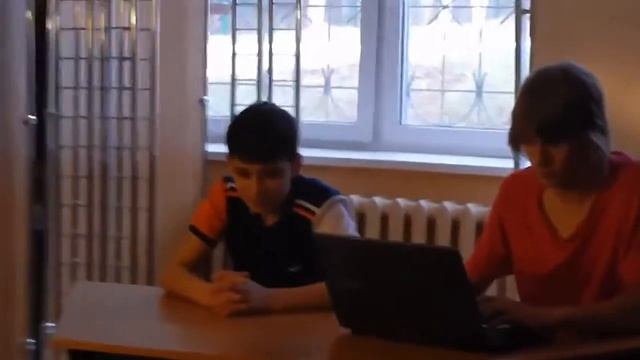 ГБОУ Школа №1238: Школьный парламент в ГБОУ ДОЦ Команда апрель 2015 смотреть онлайн