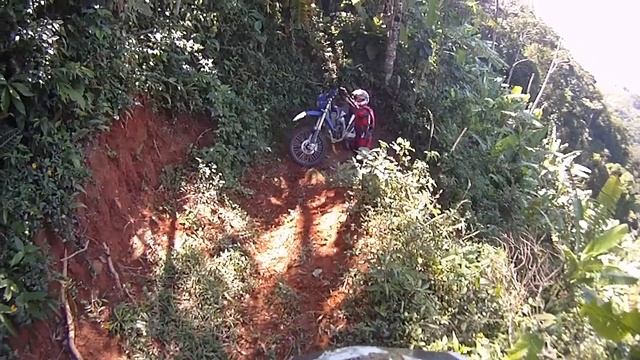 ENDURO SULDESTE .COTOVELO. TRILHA DE MOTO TORRE NOVA EM ITAGUAI. смотреть онлайн