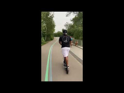 Gyrocopters - Flash 3.0 Electric Scooter | Toronto Fan смотреть онлайн