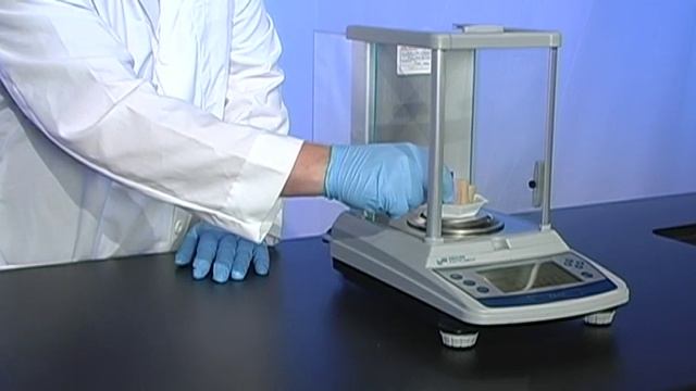 Performance Verification of an Analytical Balance смотреть онлайн