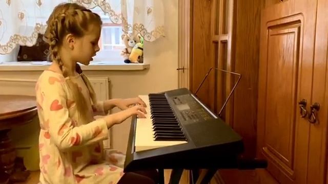Бритикова Виктория, 1 класс. Л. Моцарт. Юмореска. смотреть онлайн