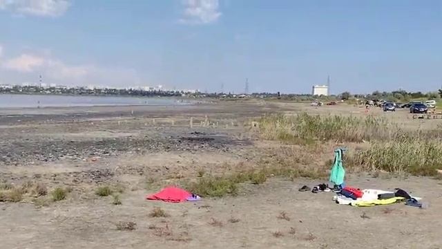 одесситы купаются в лимане Куяльник!16.07.22😀🇺🇦 смотреть онлайн