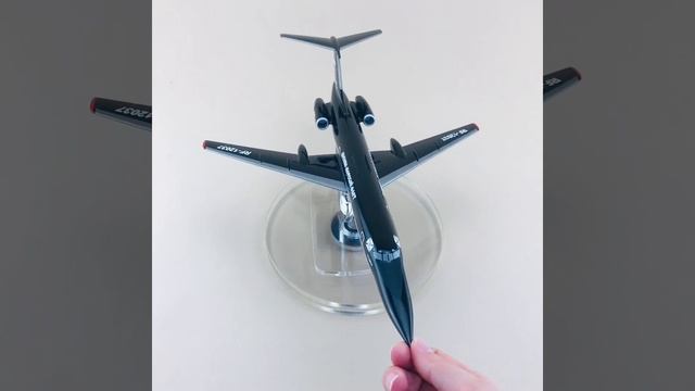 Модель самолета ТУ 134 УБЛ ВМФ М1:100 смотреть онлайн