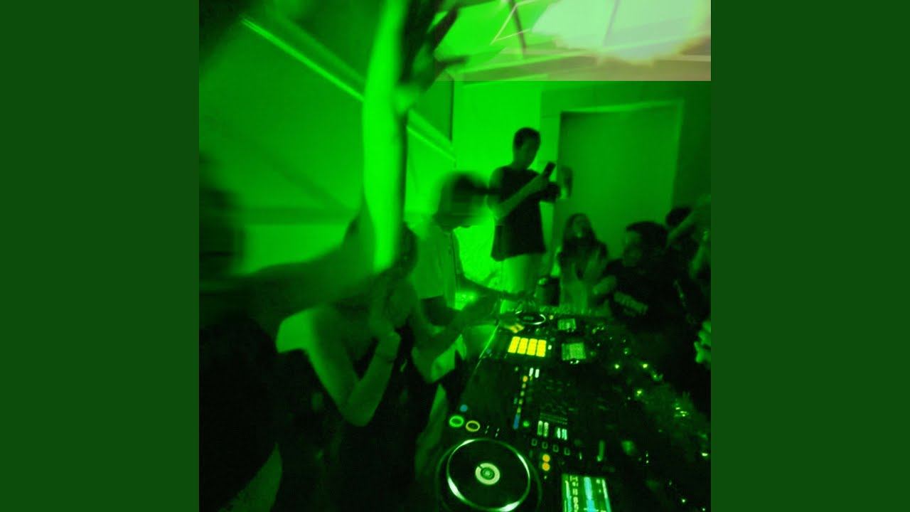 Fine Day (Techno) смотреть онлайн