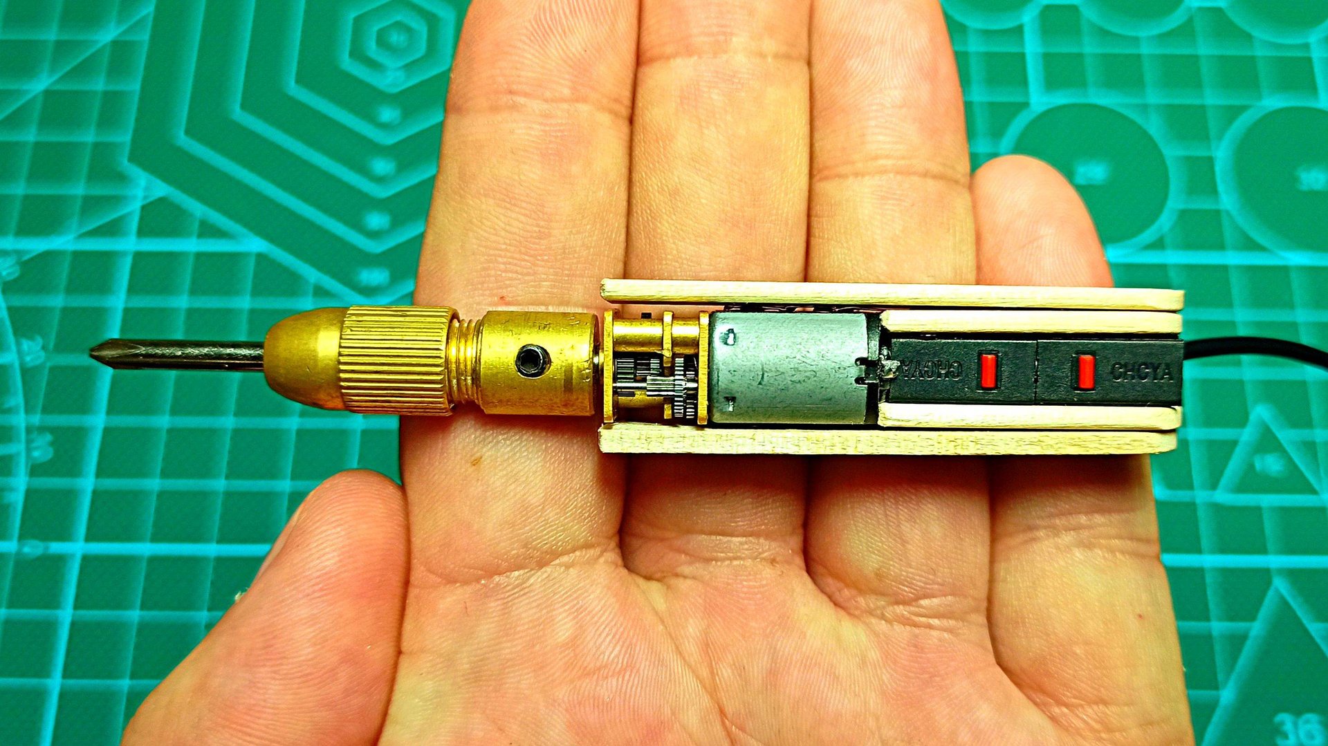 САМОДЕЛЬНОЕ ИЗОБРЕТЕНИЕ смотреть онлайн