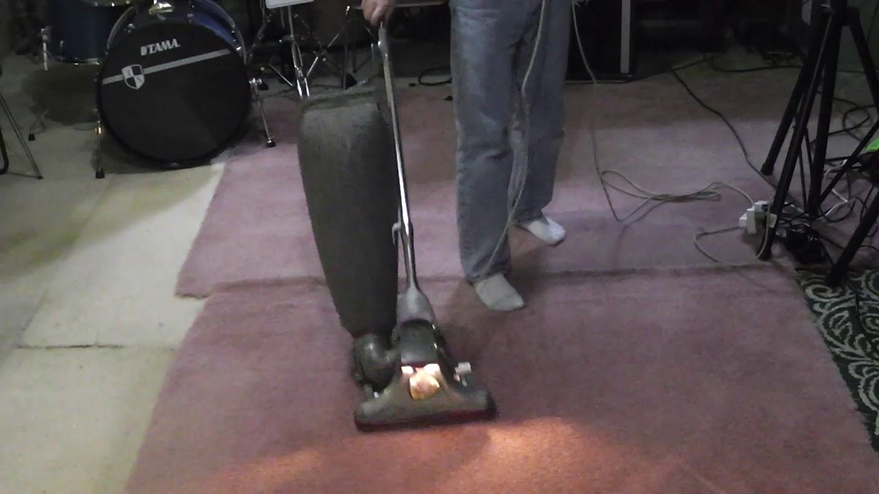 Kirby 560 Vacuum With a New Fan смотреть онлайн