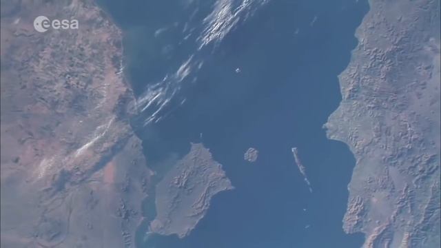 Planet Earth seen from space Full HD 1080p ORIGINAL смотреть онлайн
