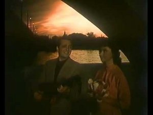 Для нее любовь забава ("Девушка без адреса")