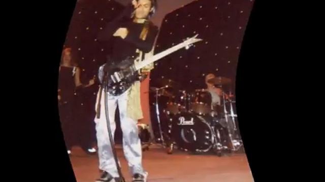 Mariachi Static - Friction смотреть онлайн