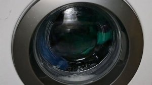 SAMSUNG WF60F1R1W2W: Деликатные ткани 40°; 400 об/мин- полный цикл.