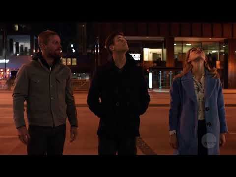ELSEWORLDS Part 2 Wayne Tower смотреть онлайн