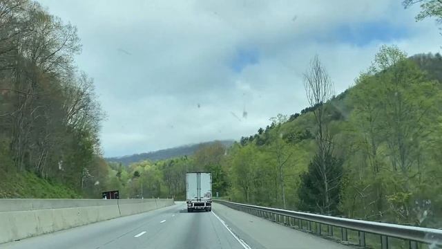 Our travels from South Carolina to Tennessee on our first day of our April 2024 vacation. смотреть онлайн