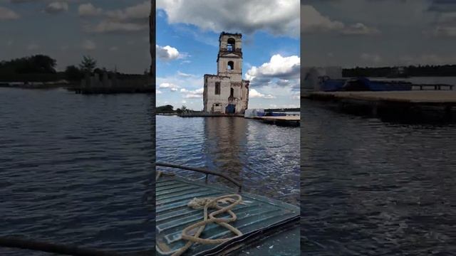 Идем на лодке к единственному в России храму-маяку в Крохино. смотреть онлайн