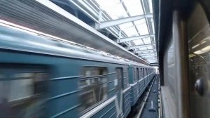Перегон Автозаводская-Технопарк-Коломенская из форточки 81-717