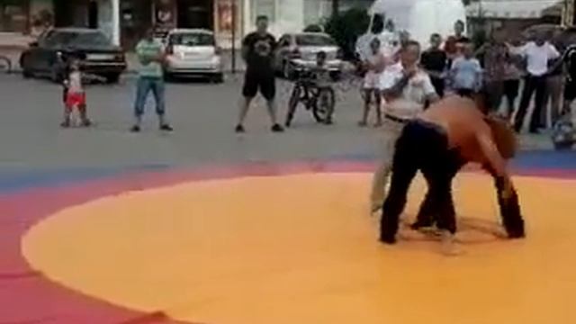 г.Комрат борьба (Трынта) ветераны смотреть онлайн