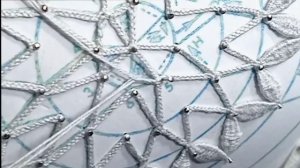 Коклюшки. Плету среднюю часть круглого мотива, плетешок+ложный плетешок.