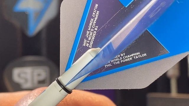 LoveDarts - Target PHIL THE POWER TAYLOR - black SP VS Silver SP 23g - 80% Tungsten. Which for you? смотреть онлайн