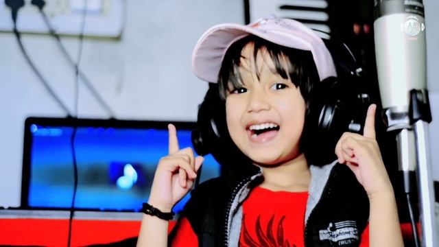 I Love You Daddy - Official Video | Ayat Alam | Papa Mere Papa | Fathers Day Special смотреть онлайн